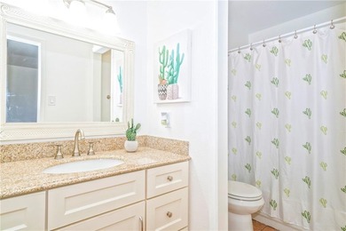 Discover the charm of this refreshed 2-bedroom, 2.5-bathroom - photo 27