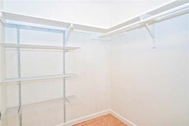 Discover the charm of this refreshed 2-bedroom, 2.5-bathroom - photo 29