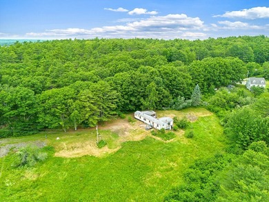4.38 Acre home in the middle of greenspace and horse pastures - photo 1