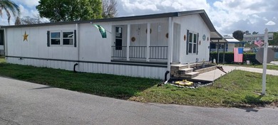 Come settle down and relax in an immaculate, beautiful, move-in - photo 3