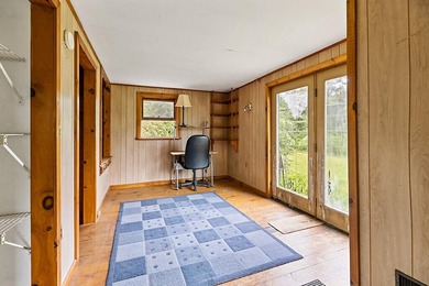 4.38 Acre home in the middle of greenspace and horse pastures - photo 8