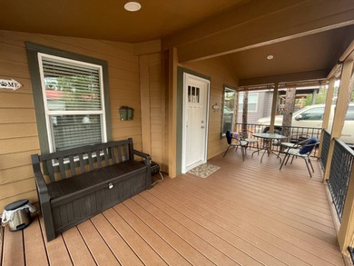 A beautifully appointed park model home that offers everything - photo 4