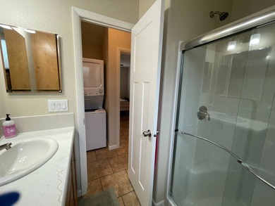 A beautifully appointed park model home that offers everything - photo 10