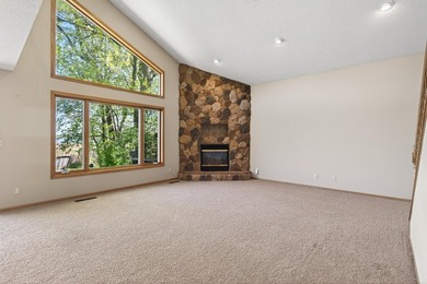 Experience an *up north* feel right in Maple Grove with stunning - photo 8