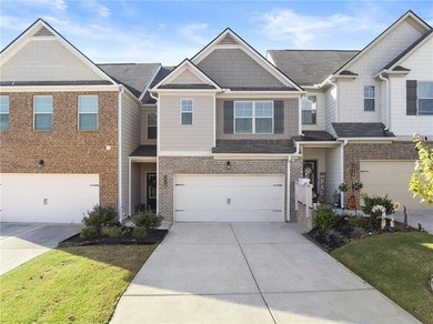 Lake Lanier Townhome/Townhouse For Sale in Oakwood Georgia
