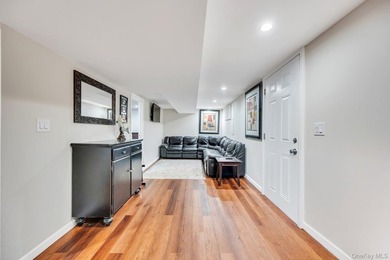 Welcome to 3 Bayberry Drive in the heart of Saint James! This - photo 23