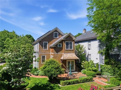 The 6 Brooks Avenue property is ideally located on Aquidneck - photo 30