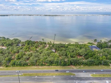 Prime investment opportunity on highly visible Navarre Parkway - photo 2