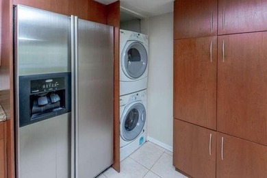 Beautiful unit in a unique resort style community of Grand Isles - photo 5