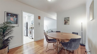 Hudson River Condo Sale Pending in New York (Manhattan) New York