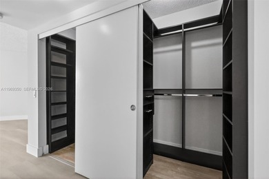 BEAUTIFUL, TOTALLY RENOVATED 2/2 IN DESIRABLE PORTSVIEW AT THE