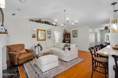 Welcome to this well-maintained three-bedroom home with a - photo 10