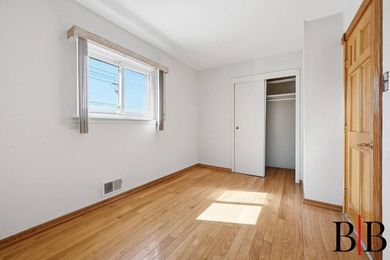 Please welcome this detached multi-family! This brilliant home - photo 12