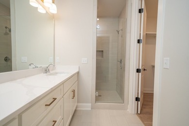 Popular Douglas A plan with 3 main level beds & 2 full baths! - photo 16