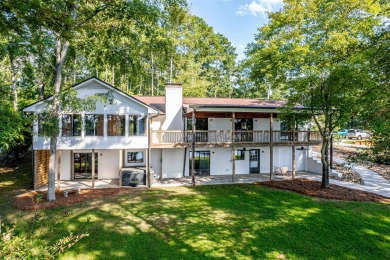 Lake Home For Sale in Eatonton, Georgia