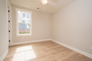 Popular Douglas A plan with 3 main level beds & 2 full baths! - photo 21