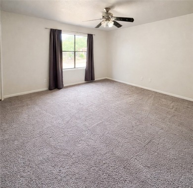 Welcome to this spacious 4-bedroom, 2-bathroom two-story home - photo 10