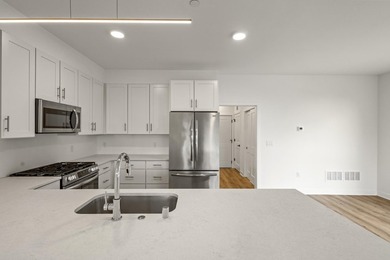 Welcome to Lakeshore Commons! This home is located in one of Oak - photo 4