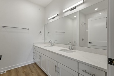Welcome to Lakeshore Commons! This home is located in one of Oak - photo 9