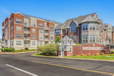 Enjoy lakefront living in the sought-after Park Shore - photo 2