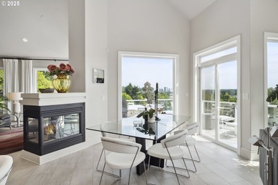 Stunning views, high ceilings and abundant natural light take - photo 12