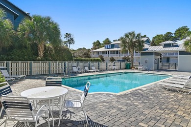 Ideally positioned overlooking the pool and just a short walk - photo 26