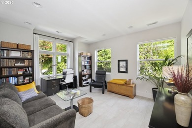 Stunning views, high ceilings and abundant natural light take - photo 29