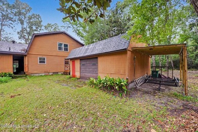 Log-style home on 3.1 country acres in Woolmarket. 3 bed, 2.5 - photo 30
