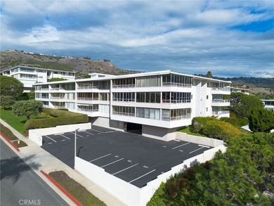 Indulge in a new level of coastal sophistication in prestigious - photo 3
