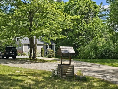 Amazing 4 bedroom , completely furnished! Lots of privacy and - photo 35