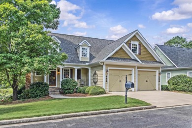 Welcome to your new home, 1170 Harbor Ridge Drive. This - Lake Home For Sale in Greensboro, Georgia