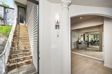 Stunning views, high ceilings and abundant natural light take - photo 42