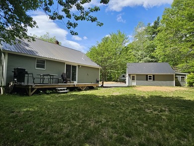 Amazing 4 bedroom , completely furnished! Lots of privacy and - photo 46
