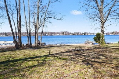 Newly listed lake house across the street from Little Crooked - photo 10