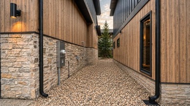 Located in the heart of Frisco, Teller Landing introduces - photo 4