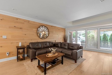 Welcome to 33 Nancy Blvd, an expansive modern and gorgeous - photo 11