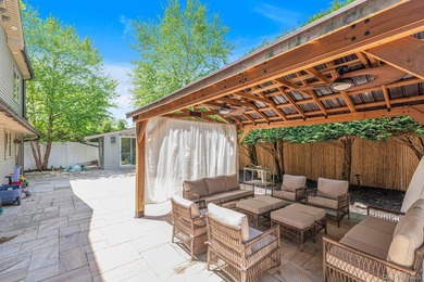 Welcome to 33 Nancy Blvd, an expansive modern and gorgeous - photo 26