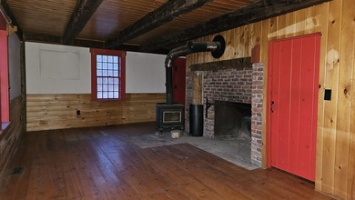 (private lake, pond, creek) Home For Sale in Glover Vermont