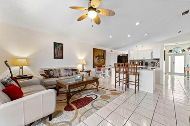 Welcome to this beautiful 3-bedroom, 2-bath, 2-car garage home - photo 12