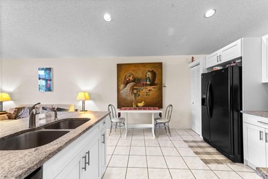 Welcome to this beautiful 3-bedroom, 2-bath, 2-car garage home - photo 17