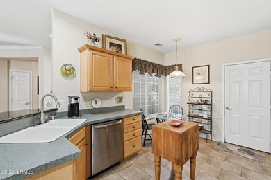 Experience the exceptional lifestyle of Sun City in this - photo 19