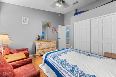 Welcome to this beautiful 3-bedroom, 2-bath, 2-car garage home - photo 19