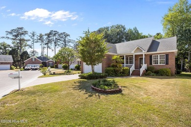 Welcome to this beautifully maintained home in the desirable - photo 2