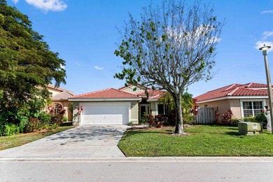 Welcome to this beautiful 3-bedroom, 2-bath, 2-car garage home - photo 38