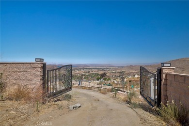 (private lake, pond, creek) Acreage Active Under Contract in Hemet California