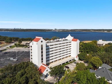 Lake Arlington Condo For Sale in Arlington Texas