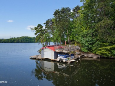 Private 3 bed, 4 bath home with 2 bonus rooms for additional - photo 13