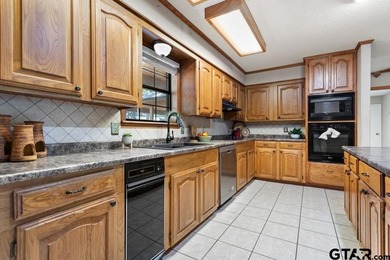 This home has so much potential and offers an affordable entry - photo 15