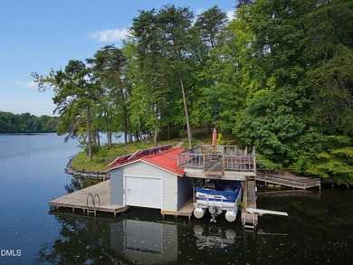 Private 3 bed, 4 bath home with 2 bonus rooms for additional - photo 18
