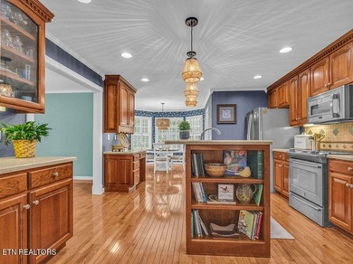 Welcome to 281 Cottage Drive, where classic lakefront living - photo 19
